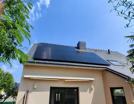 installation panneaux photovoltaïques Combourg-2