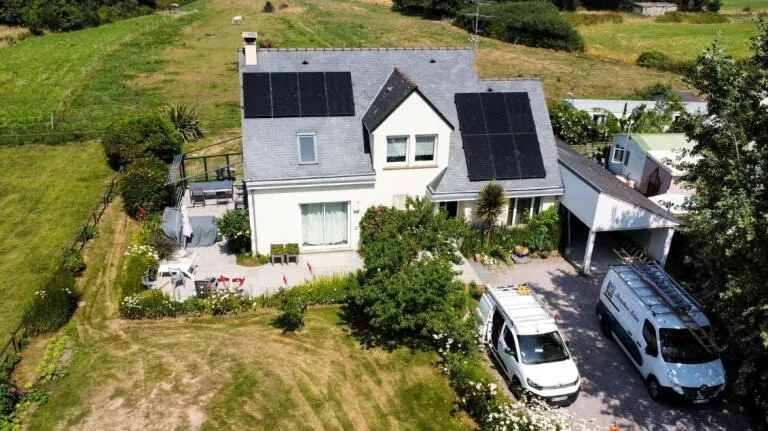 installation panneaux photovoltaiques dinan