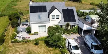 installation panneaux photovoltaïques Pleugueneuc-4