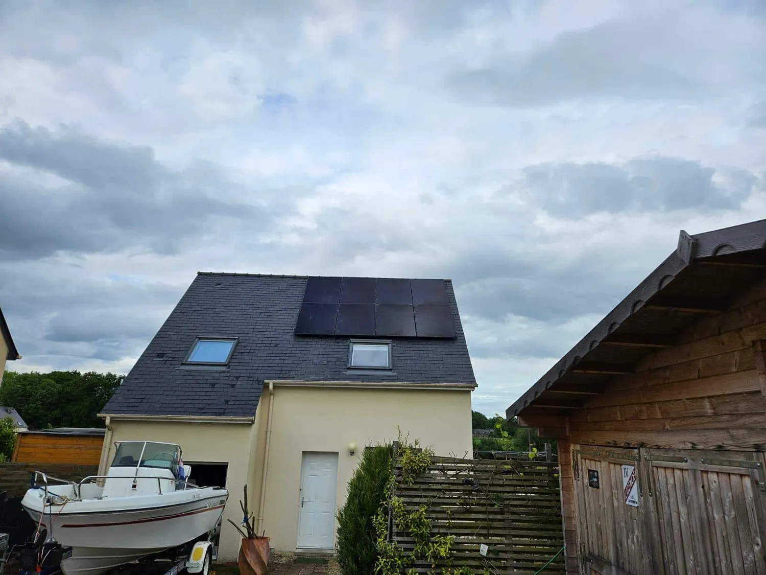 installation panneaux solaires cancale