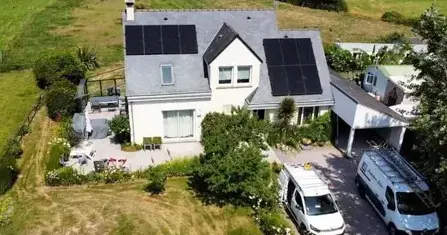 installation panneaux solaires Combourg-2