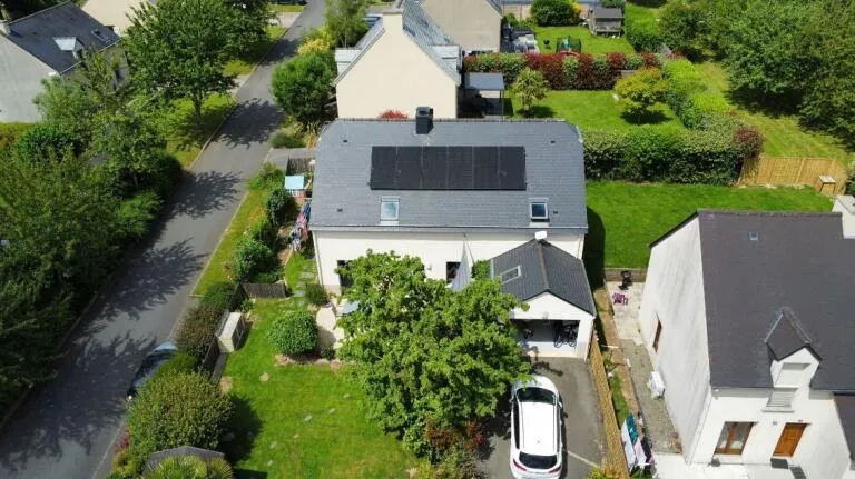 installation panneaux solaires dinard