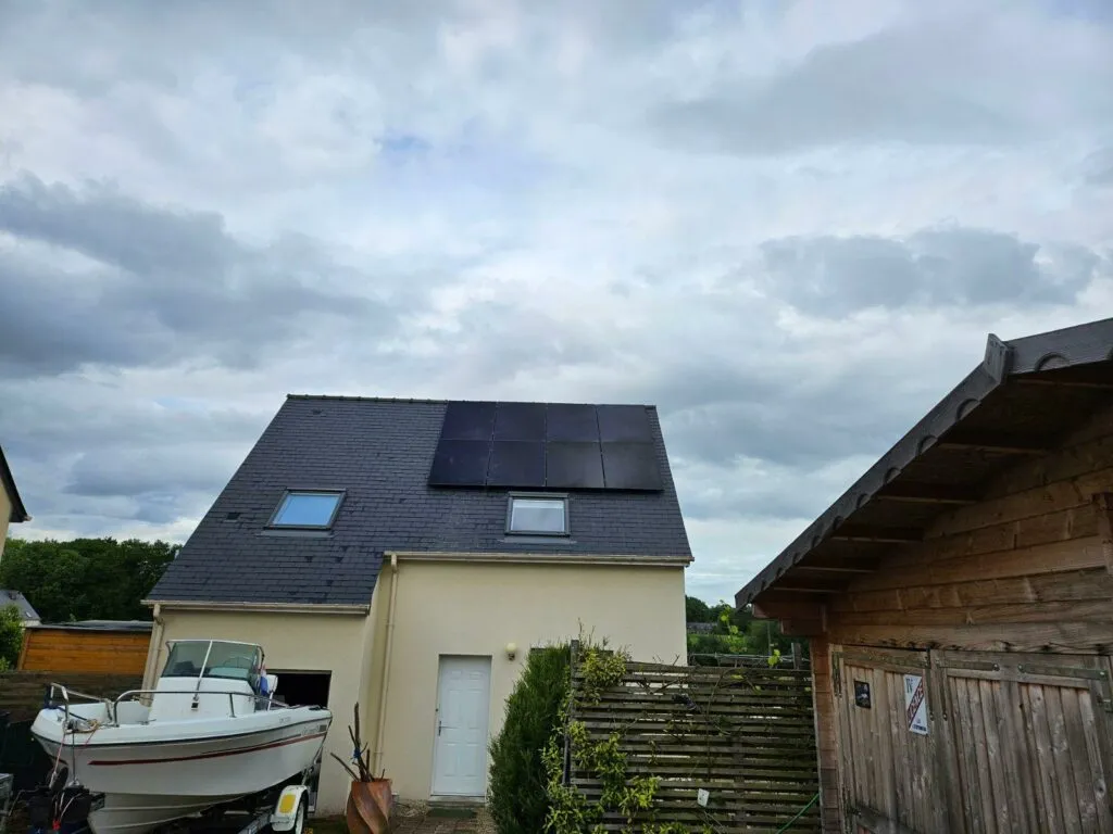 installation panneaux solaires tinteniac